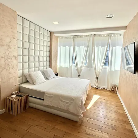 Magnifique Loft Atypique Apartment Tarascon Exterior photo